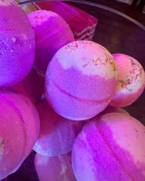 BATHBOMBS